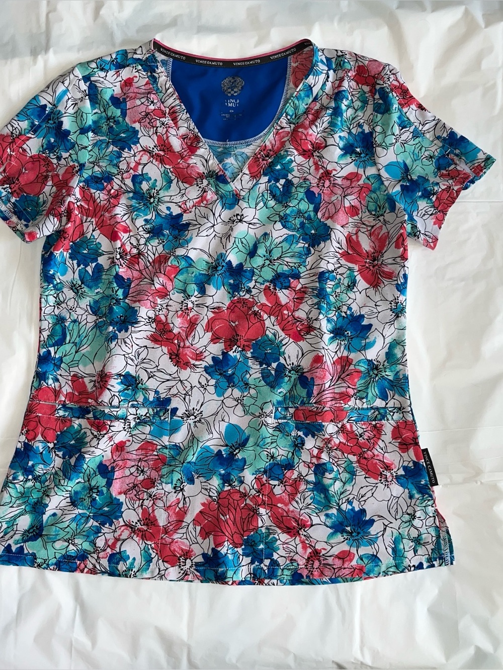 Woman’s Scrub Top S